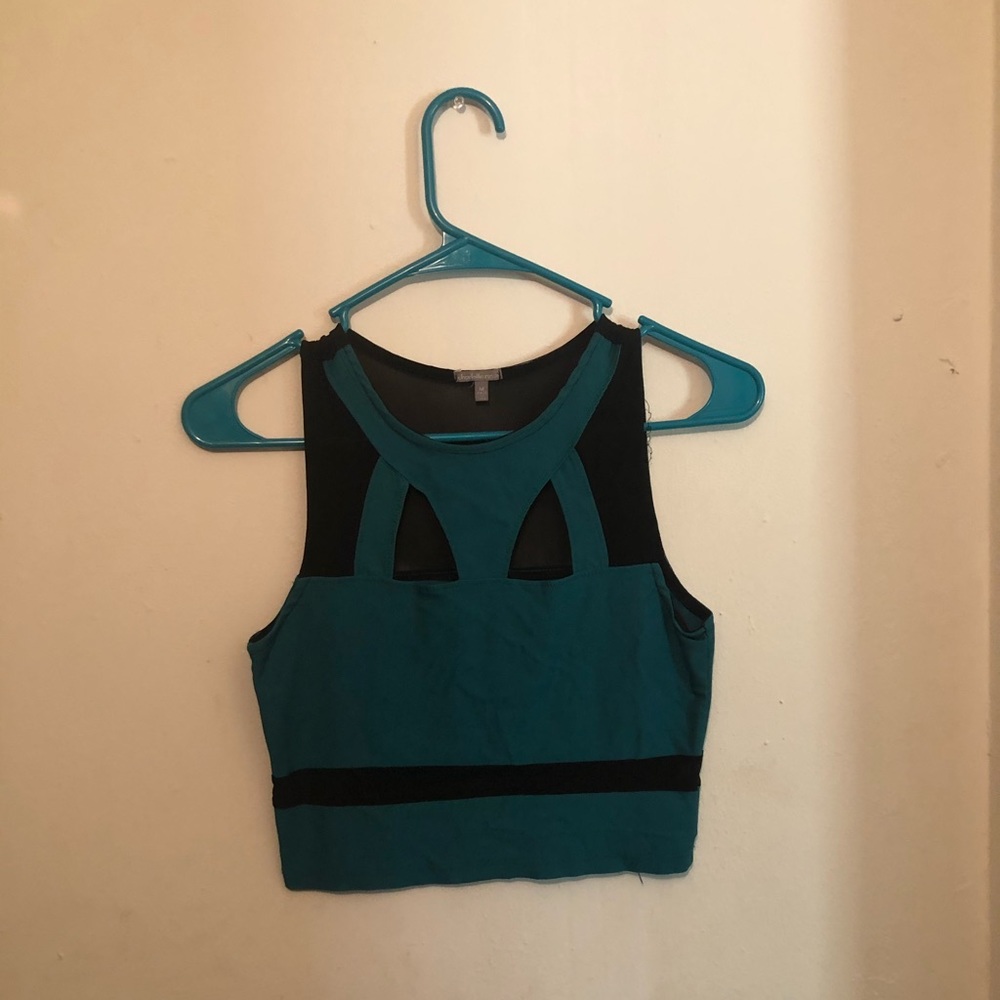 Crop top shirt